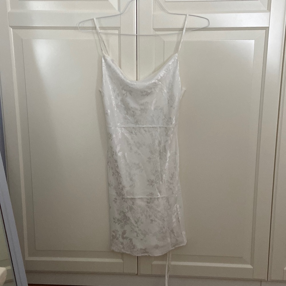 Shekou Women size small